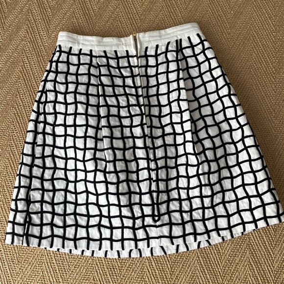H&M skirt - Picture 2 of 3